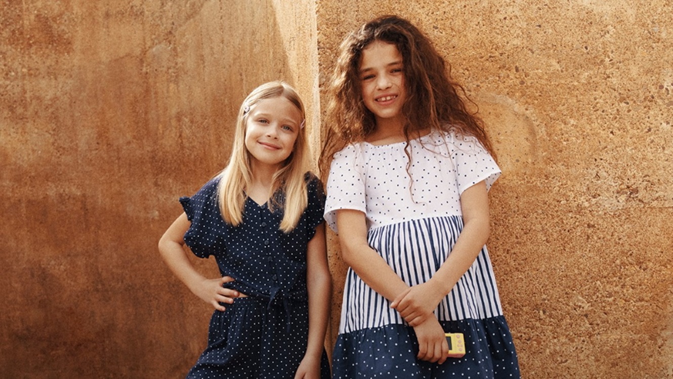 Sinsay: Nova kolekcija oblačil za otroke Tropadelic & Tropical Safari