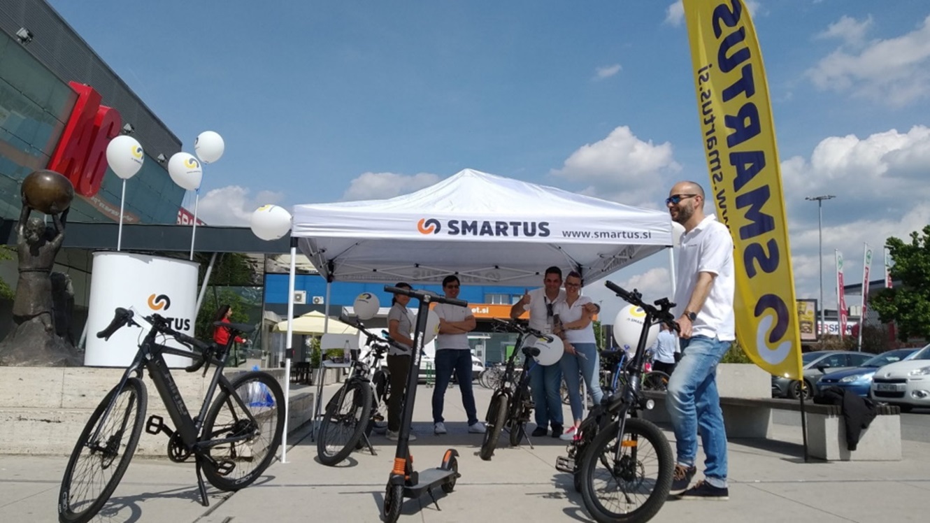 Smartus: Poletno mobilni festival